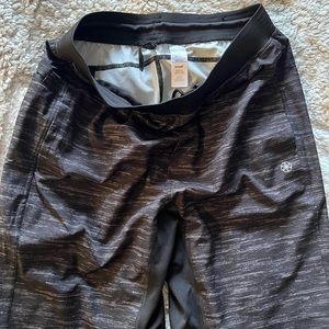 Gaiam Yoga Shorts (men size small)